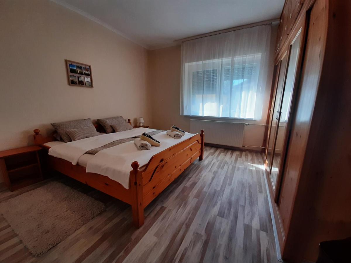 Apartman Harmony Apartamento Keszthely Exterior foto